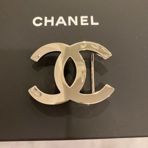 💯 Authentic Chanel reversible belt size 85